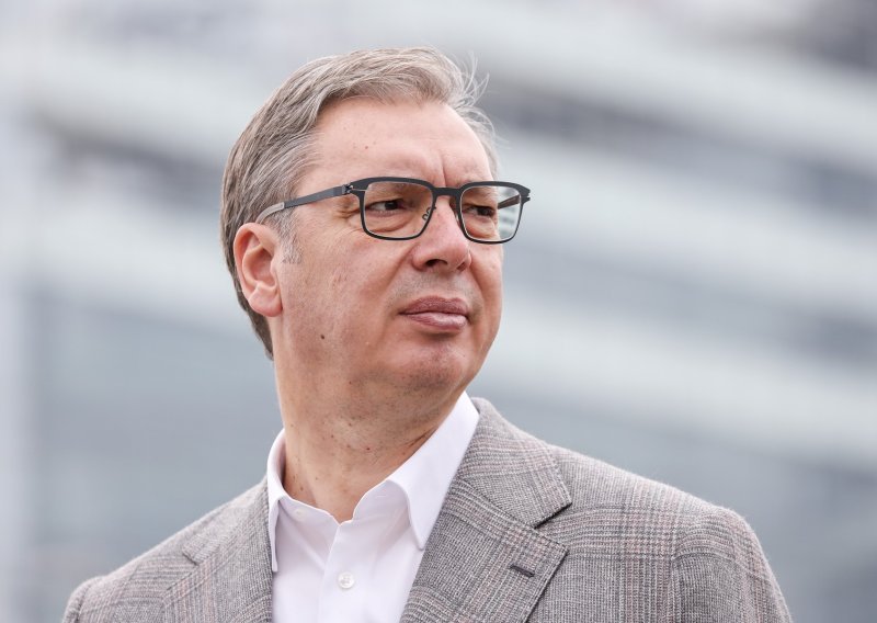 Vučić navodno pripremao nasilni preokret u izbornoj noći: The Times otkriva tko ga je zaustavio