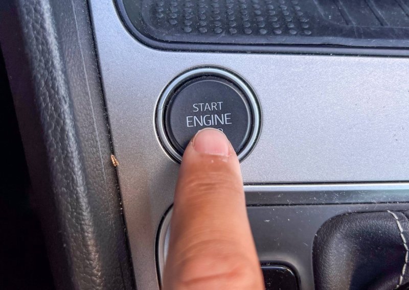 Koliko automobil može voziti bez ključa? Odgovor će iznenaditi mnoge vozače