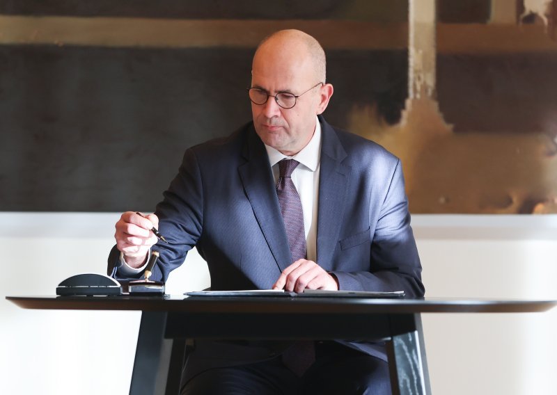 Rat ustavnih sudaca ne prestaje: Abramović otkrio što se događa iza zatvorenih vrata