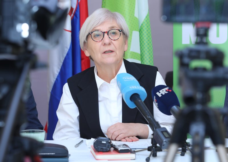 Više od 1100 prijava zamućene vode u Karlovcu, Možemo prozvao HDZ: 'Ovo je katastrofa'