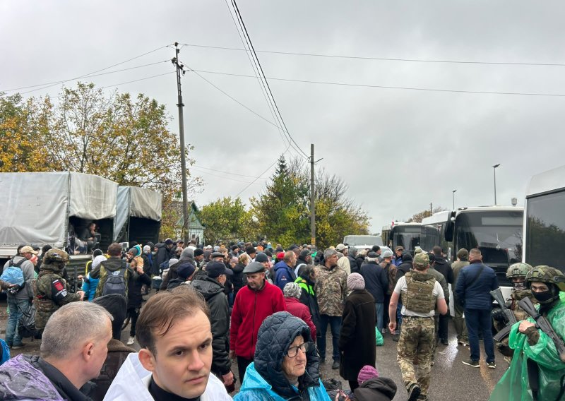 VIDEO Povijesni prizori: Nakon gotovo pet godina rata Rusi i Ukrajinci prvi put surađuju