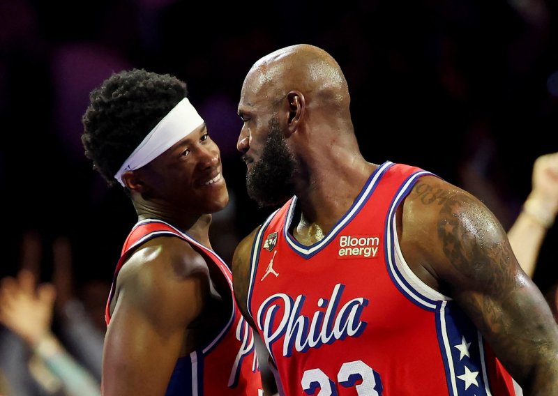 76ersi opet svladali Knickse, Warriorsi napravili veliki preokret protiv Lakersa