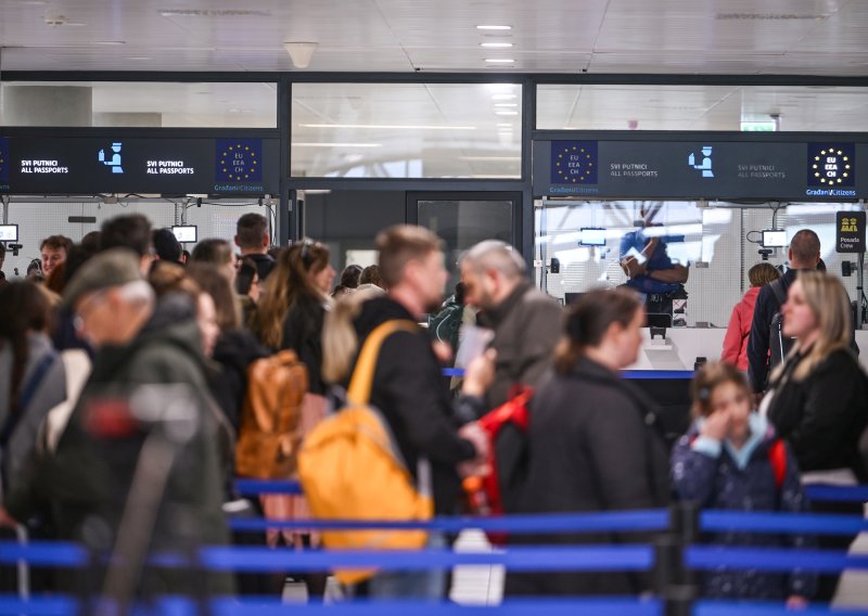 Afganistanac s lažnom osobnom stigao do Zagreba, zaustavili ga tek u Sloveniji