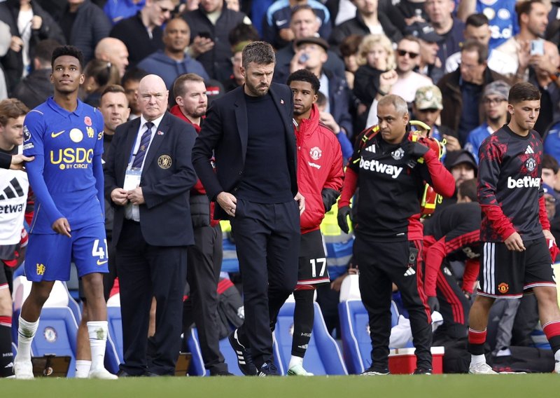 Manchester United tone sve dublje, Vragovi su tek dva boda od zadnjeg mjesta na tablici Premier lige