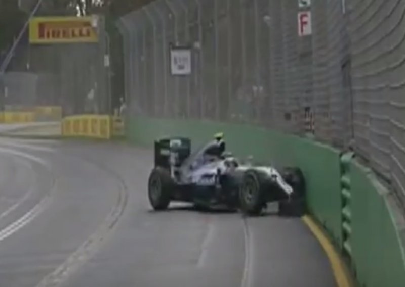 Počela nova F1 sezona, Rosberg završio u ogradi!