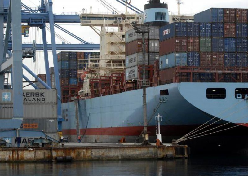 U Rijeku uplovio dosad najveći kontejnerski brod