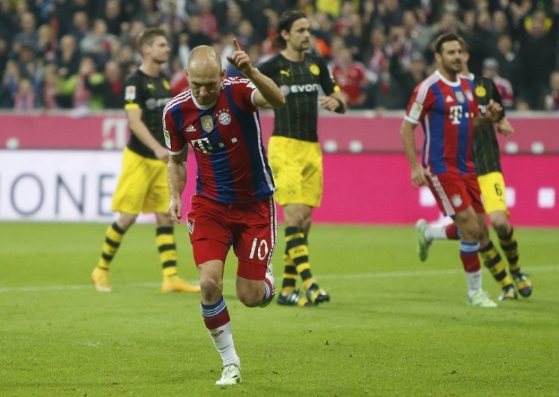 Bayern velikim preokretom pobjegao Borussiji na '+17'