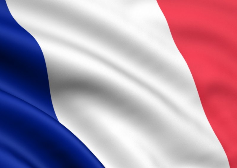 Terorizam tek blago usporio francuski rast