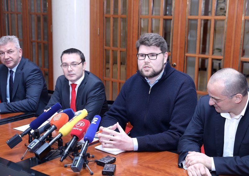 Grbin: Plenković se ponio kao istražitelj, sudac i tiranin