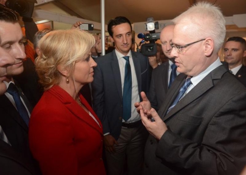 Raste popularnost Kujundžiću, no Josipović i dalje vodi