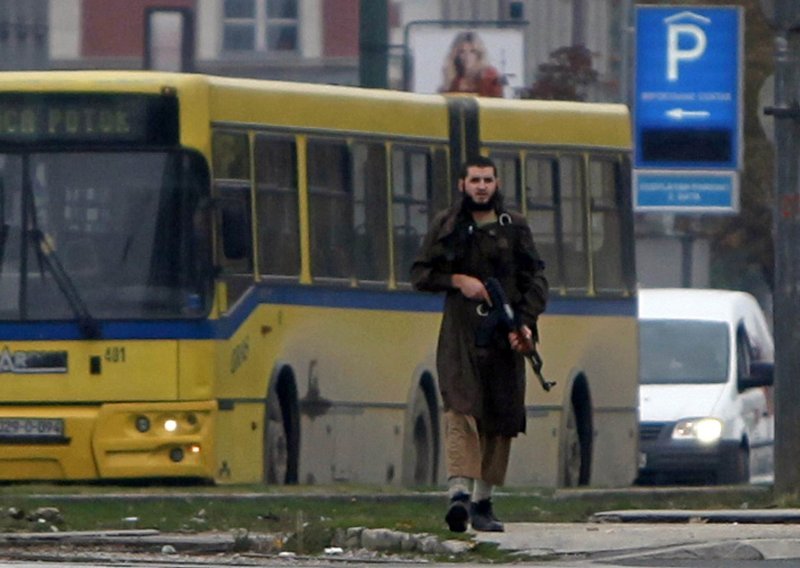 Attacker on US embassy in Sarajevo not in life-threatening condition