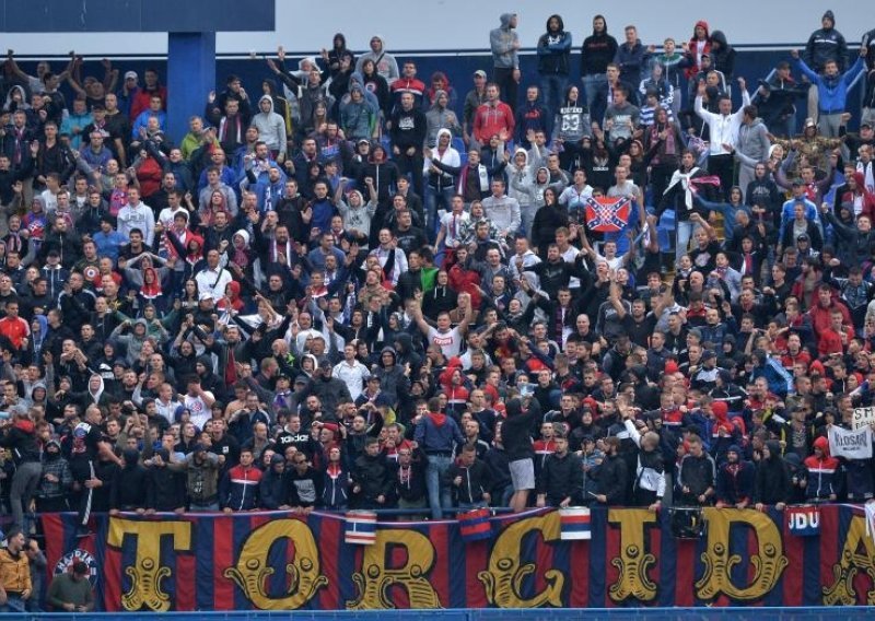 Torcida i Naš Hajduk poslali jasnu poruku HNS-u!