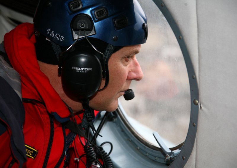 Vojni helikopter i HGSS spašavali muškarca