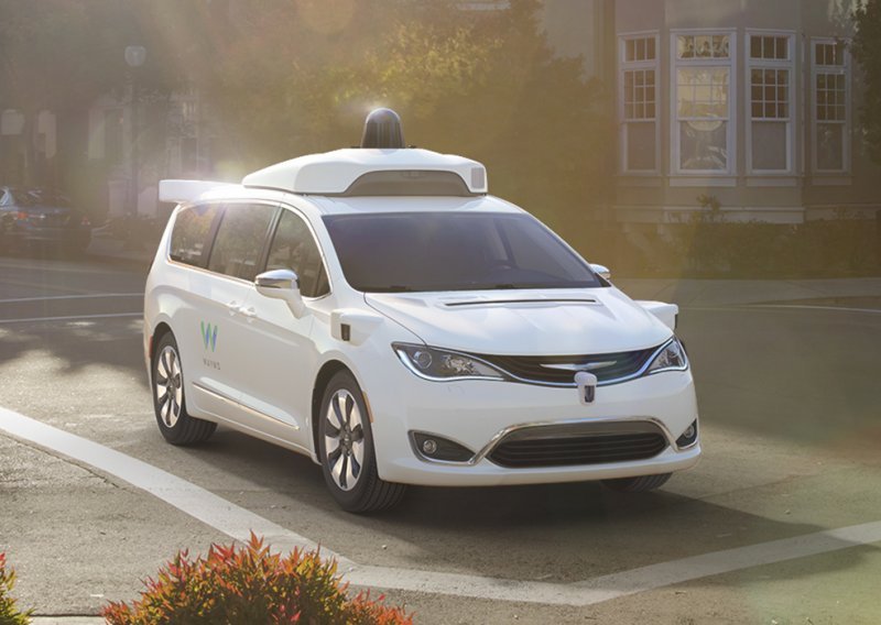 Google će razvijati autonomne automobile za druge proizvođače