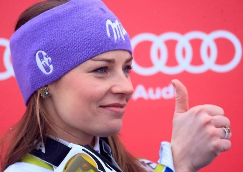 Lijepa Slovenka pobjednica je prvog slaloma sezone