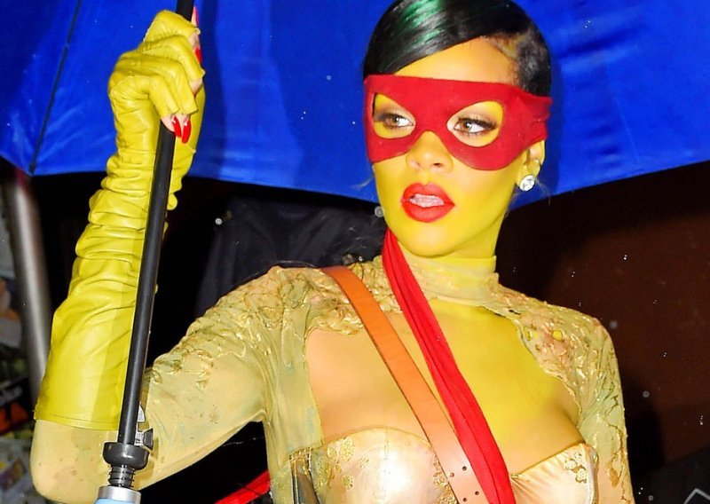 Rihanna je seksi i kao ninja kornjača