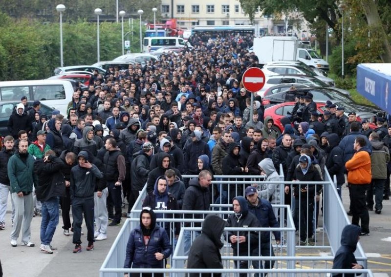 Odgovor Boysa na pokušaj ubojstva - povratak na sjevernu tribinu!