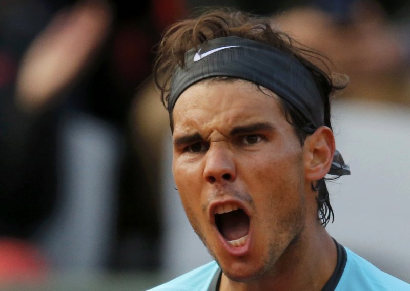 Ferrer je poveo, a zatim se Nadal opako naljutio...