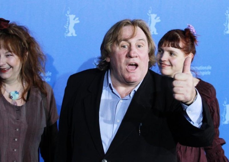 Gerard Depardieu se prostituirao i pljačkao grobove!