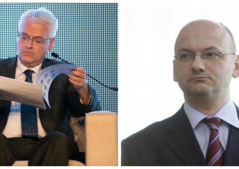 Predsjednik Ivo Josipović razriješio Dejana Jovića