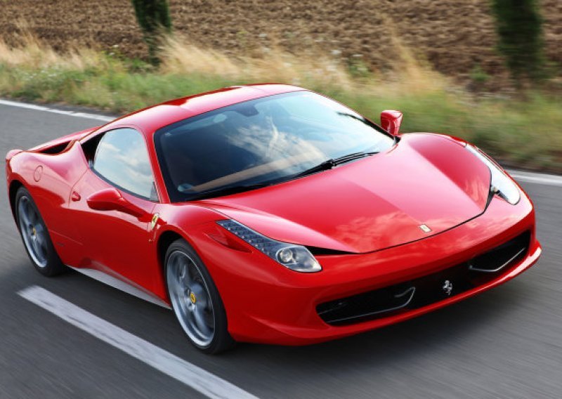 Ferrari povlači 458 Italiju zbog prtljažnika opasnog po djecu