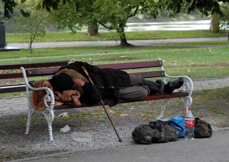 Na hrvatskim ulicama živi više od 1.000 beskućnika