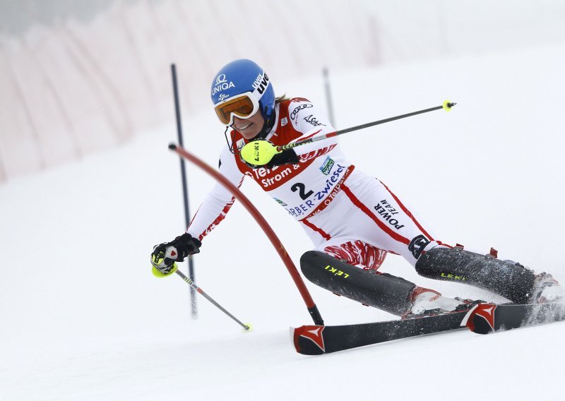 Schild pripao slalom, Sofija bez bodova