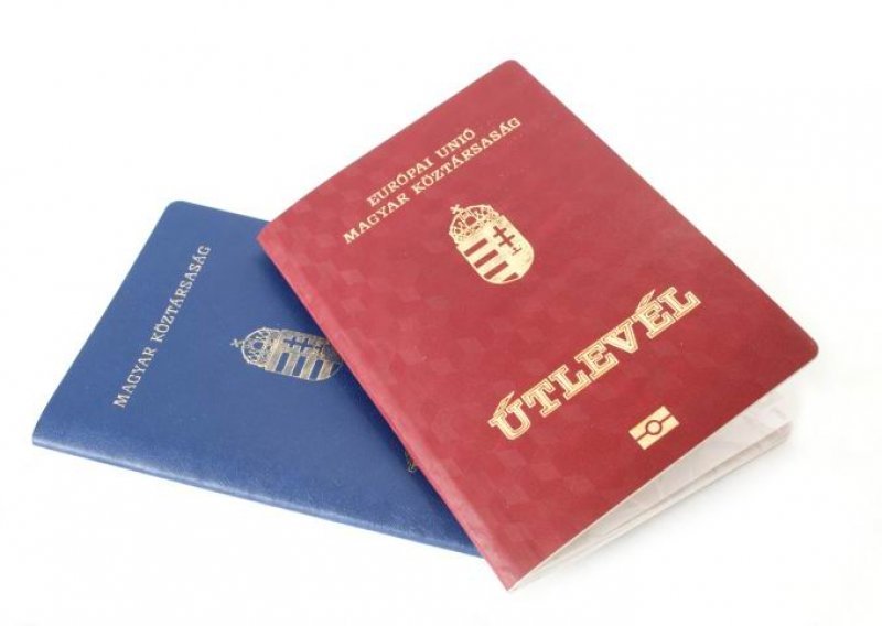 Srbi će učiniti sve da dobiju mađarsko državljanstvo