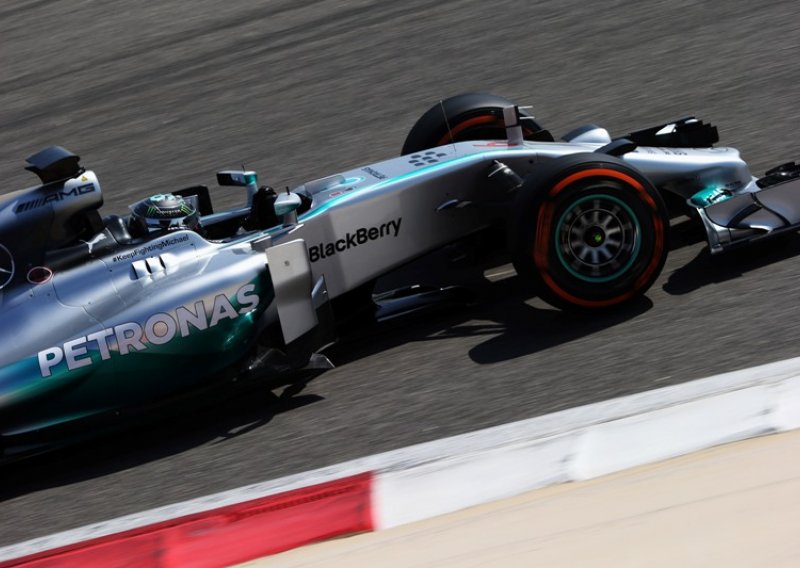 Mercedes prvi favorit F1 sezone nakon Bahreina