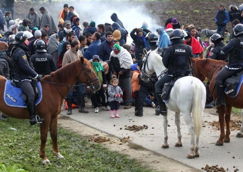 Talijanski šef diplomacije: Migracijska kriza trajat će cijeli naraštaj