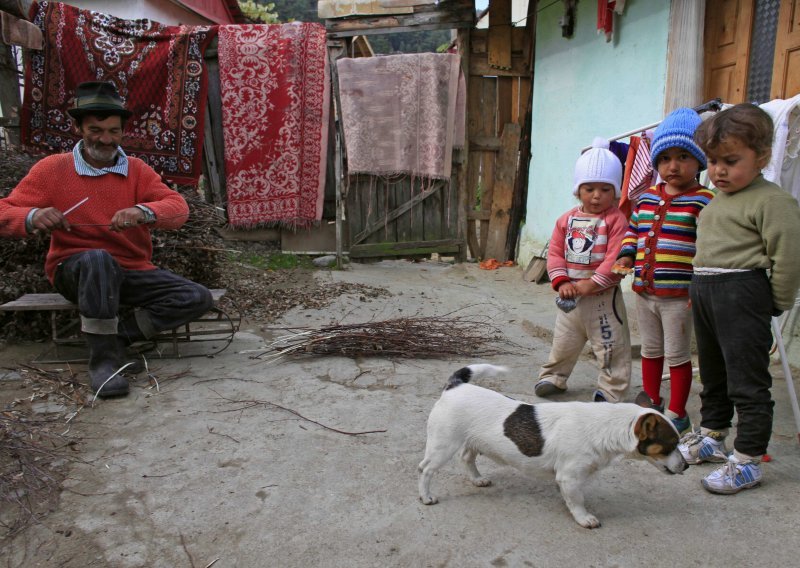 Ogorčenje u Francuskoj zbog pokopa bebe