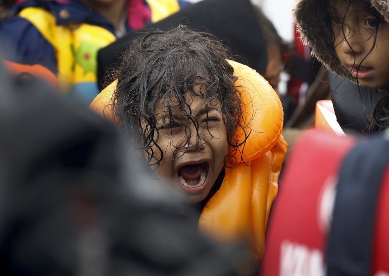 Najmanje osmero djece utopilo se nedaleko Grčke