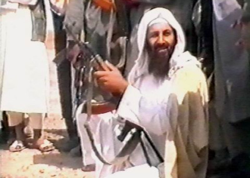 Pakistan ne zna što s Bin Ladenovim ženama i djecom
