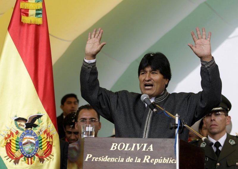 Biskupi protiv predsjednika Moralesa