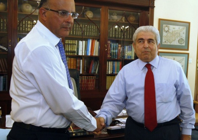 Ciparska vlada podnijela ostavku zbog eksplozije