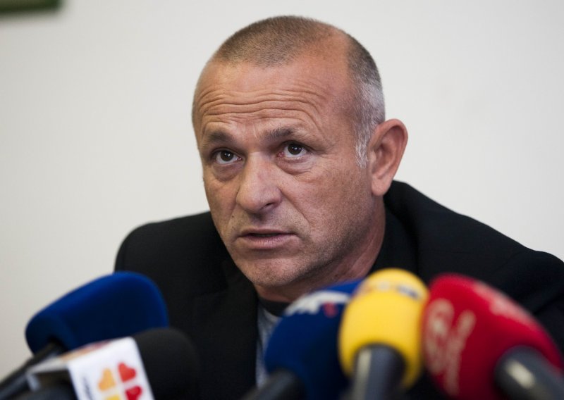 'Matić je ministar bez savjetnika, branitelja i Vukovara'