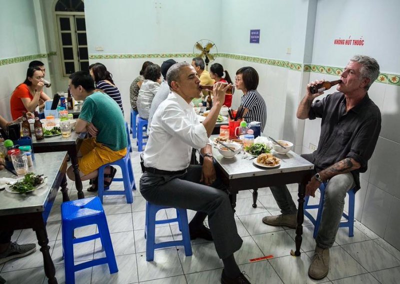 Obama i Anthony Bourdain svratili na rezance