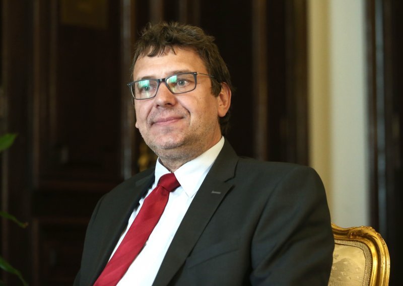 Žigmanov zadovoljan suradnjom, kaže da je Vučić 'pouzdan partner'