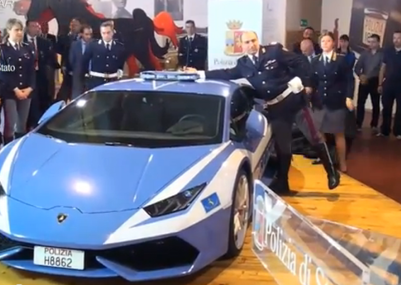 Talijanska policija se pojačala najnovijim Lamborghinijem