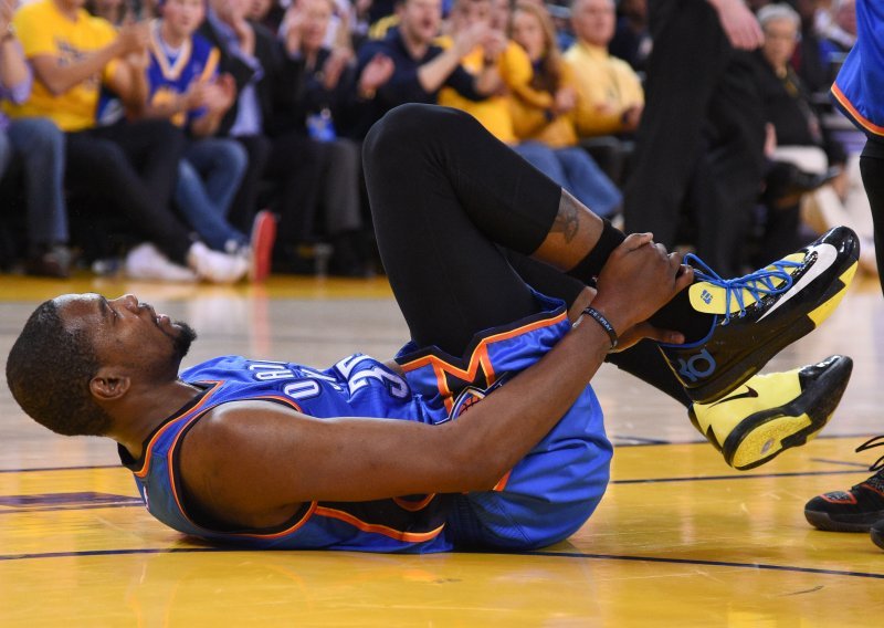 Warriorsi zaustavili Thunder, nova ozljeda Kevina Duranta
