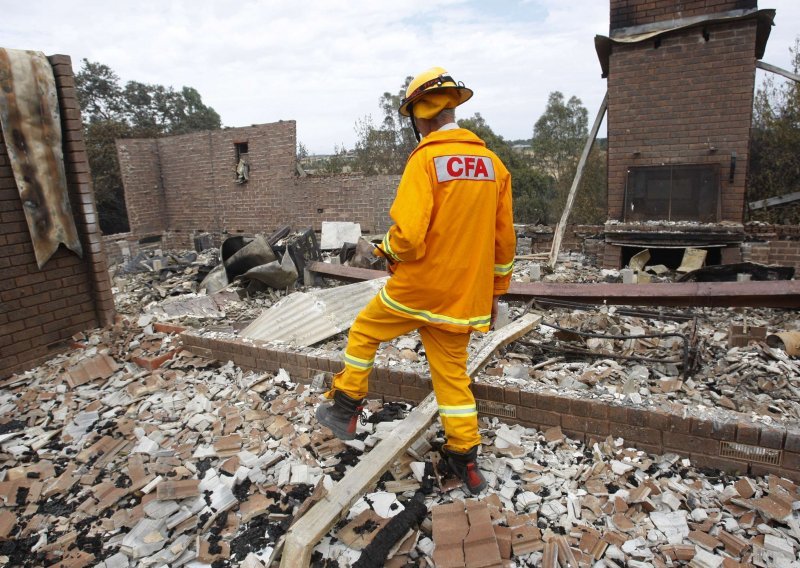 Broj žrtava u požarima u Australiji popeo se na 84