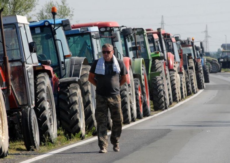 Seljaci žele Milanovića, on neće razgovarati