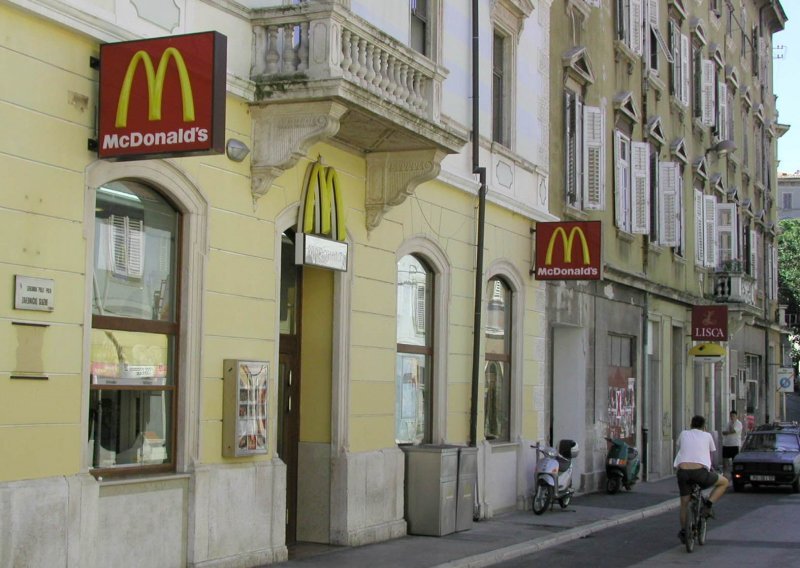 McDonald's odlazi iz Mostara zbog reketarenja!?