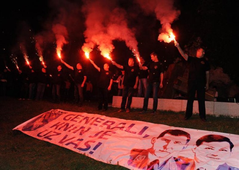 Više tisuća Hrvata iz BiH u akciji za Gotovinu i Markača