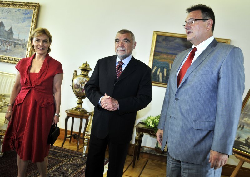 'Niti jedna nova vlada HDZ-a nema legitimitet'