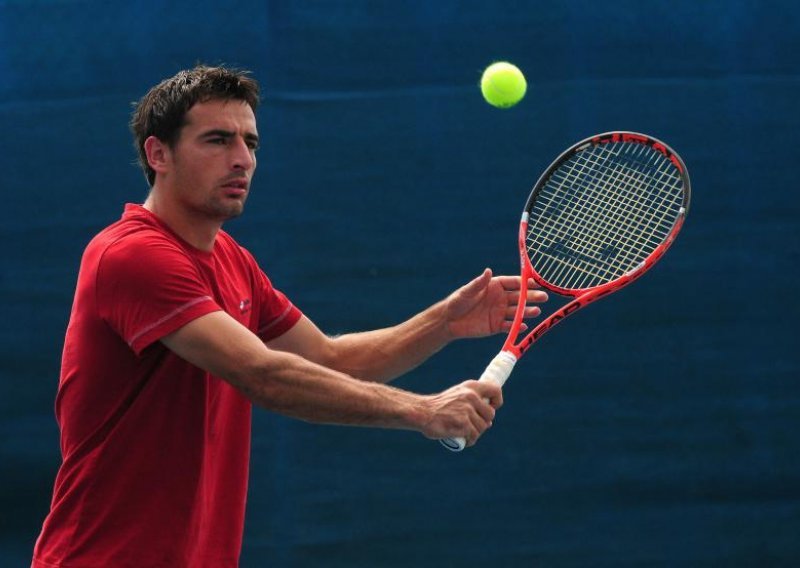 Ivan Dodig predao meč Gilu