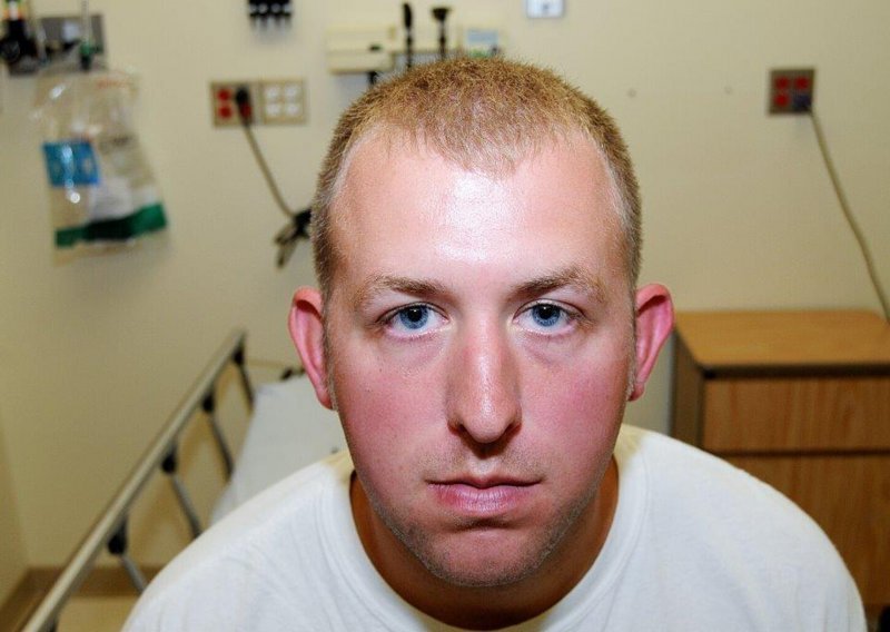 Policajac Darren Wilson podnio ostavku