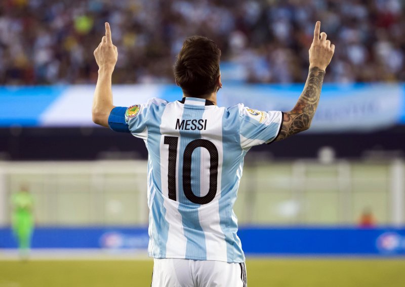 Šok za zvijezdu: Messi osuđen na 21 mjesec zatvora!