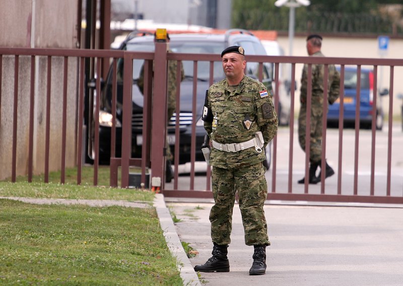 Kruljac odveden iz Karlovca, završio pretres Zapovjedništva Kopnene vojske