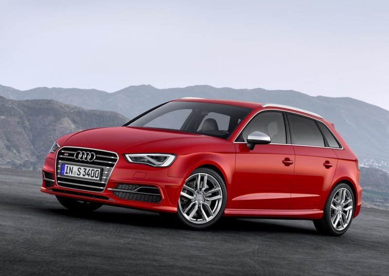 Audi S3 Sportback za one kojima je RS3 previše